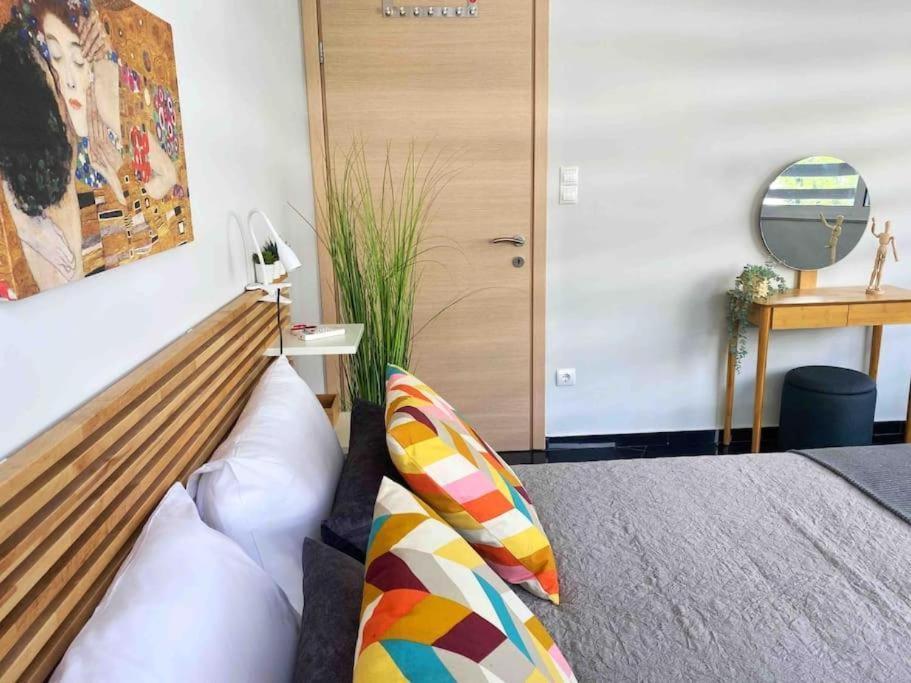 New Amazinglarge Luxury 4Br Suite/1Min Toacropolis Atény Exteriér fotografie