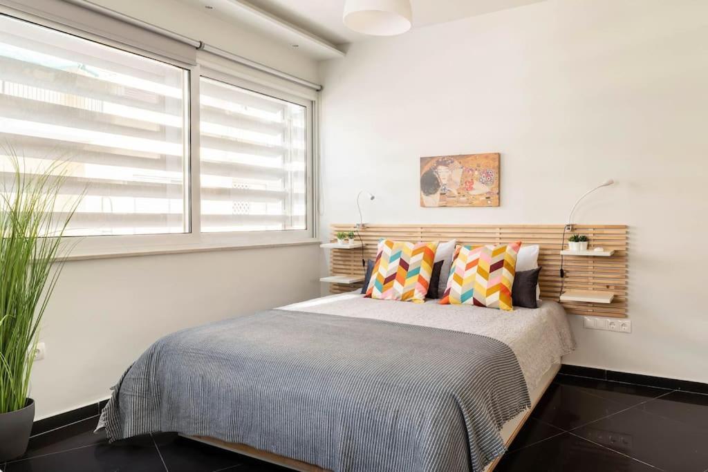 New Amazinglarge Luxury 4Br Suite/1Min Toacropolis Atény Exteriér fotografie